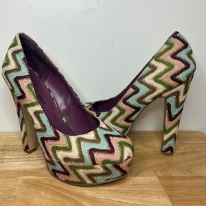 Madden Girl Pumps Size 7.5
